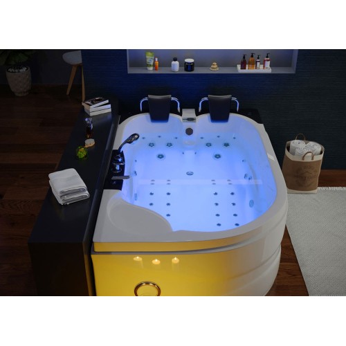 Baignoire balnéo 46 jets très performante G-Quilotoa